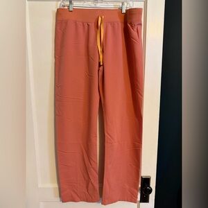 FIGS Livingston Scrub Pants L Coral